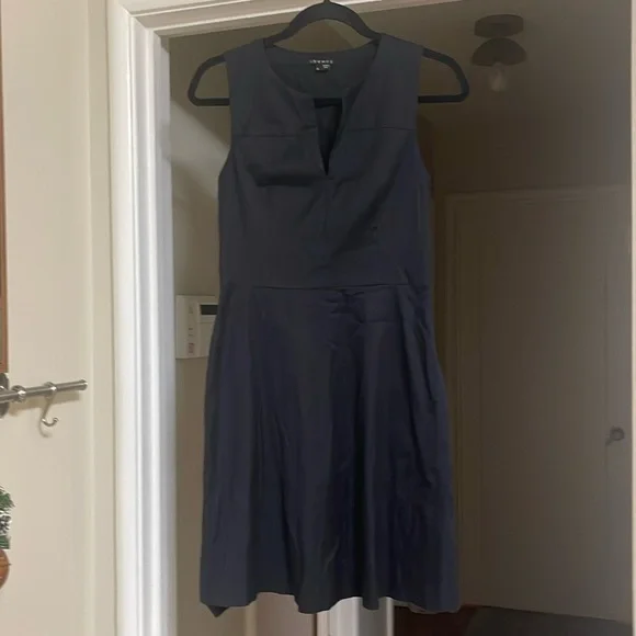 Theory Eitara V Neck Sleeveless black dress GUC - Picture 2 of 9